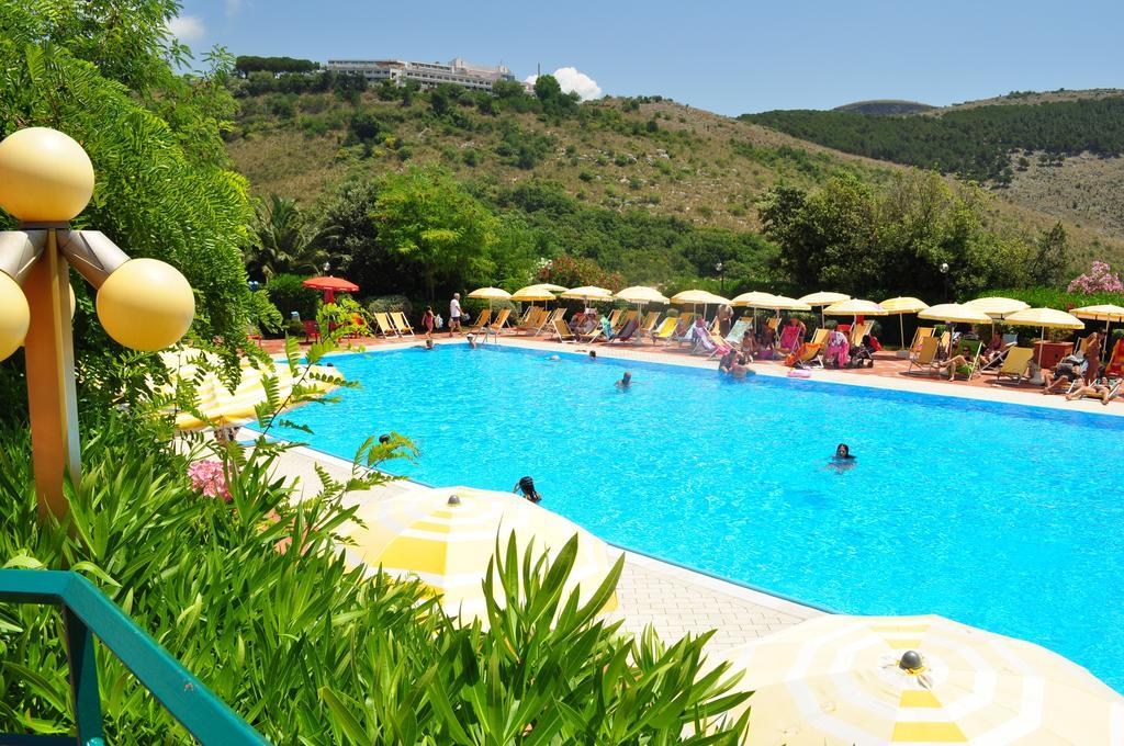 Club Residence Pianetamaratea Santa Caterina (Apulia) Exterior foto